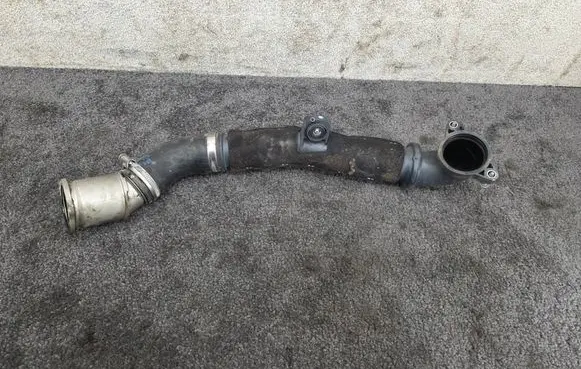 Seat Leon (5F) Intercooler hose/pipe 04L145828G 04L131111AD