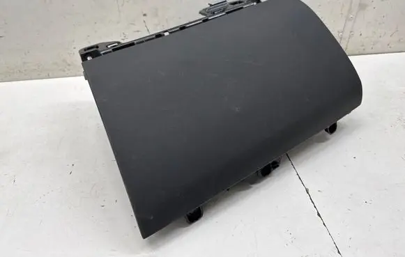 Volvo XC90 Glove box 31477156 31366837