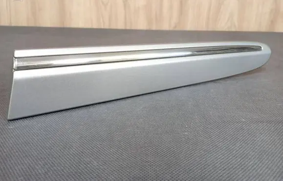 Mercedes-Benz CLK A209 C209 Rear fender molding trim A2096902562 2096902562