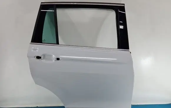 Volkswagen Tiguan Rear door IMPRK1553135