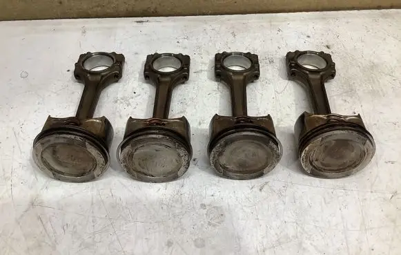 Volkswagen Golf VI Piston with connecting rod 195441050J