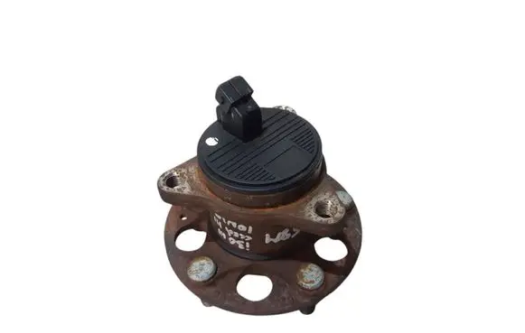 Hyundai i30 Rear wheel hub 52730G2000 52730-G2000