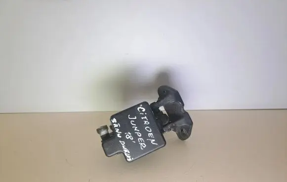 Citroen Jumper Sliding door upper roller guide/hinge 53347745