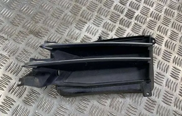 Tesla Model S Front bumper lower grill 1057851 105785200F