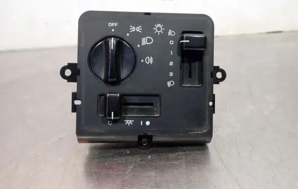 Jeep Grand Cherokee Light switch 56004969