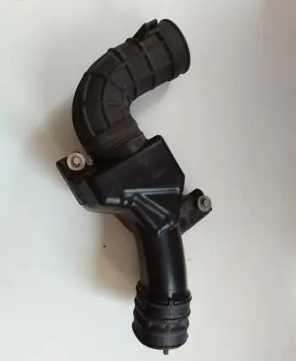 Honda CR-V Air intake duct part ATP153