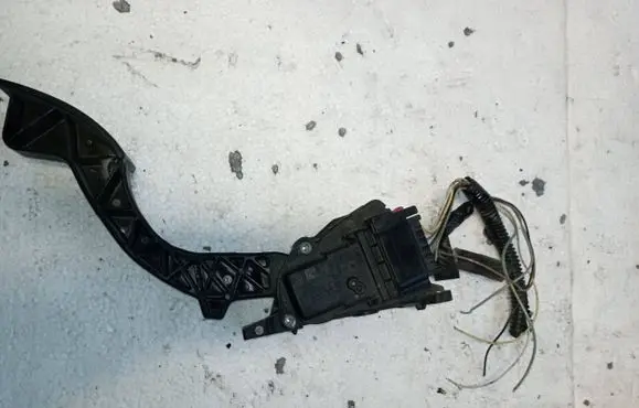 Mazda 3 I Accelerator throttle pedal 6PV00864101