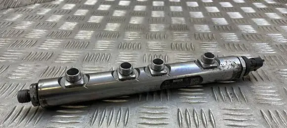 Jaguar XF X250 Fuel main line pipe CK5Q9D280BB 013791 0445216048