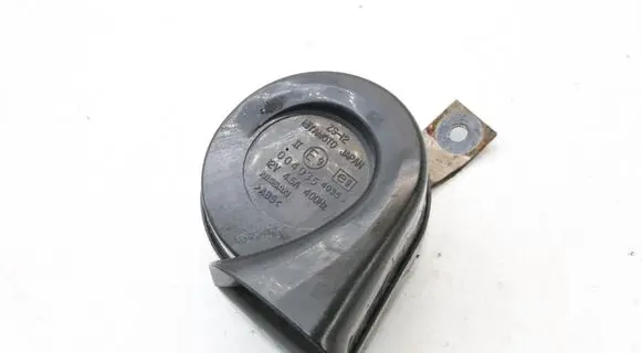 Infiniti M Y51 Horn signal