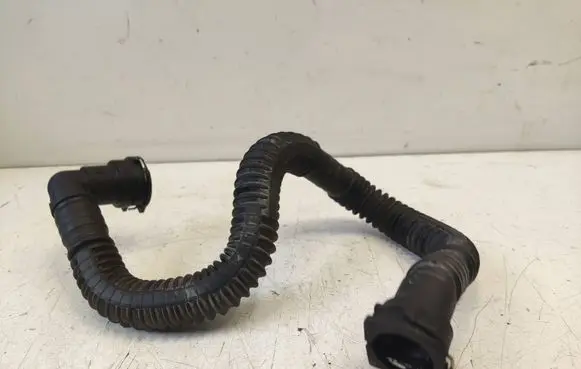 Peugeot 508 RXH Hybrid/electric vehicle battery cooling hoses/tubes 9672584780