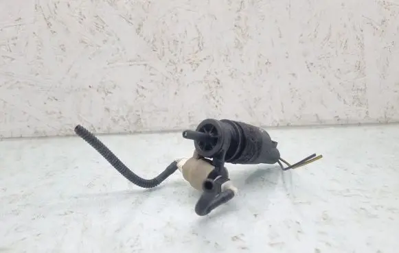 Audi A6 S6 C6 4F Windscreen/windshield washer pump 1T0955651A