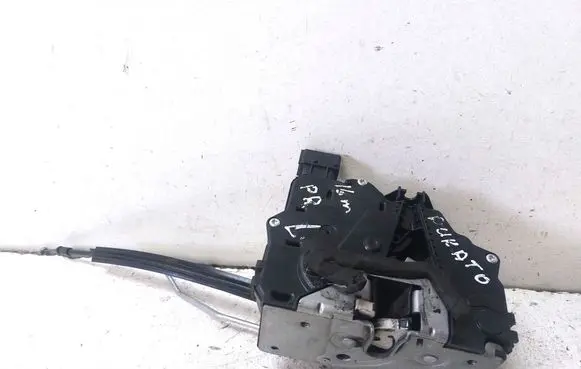 Fiat Ducato Front door lock 971047101