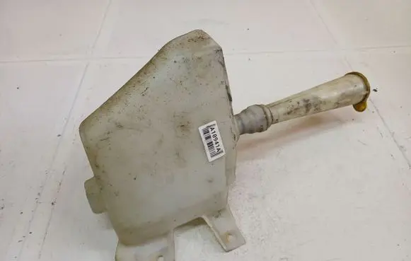 Nissan Almera Tino Windshield washer fluid reservoir/tank 