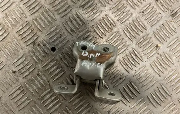 Toyota Land Cruiser (HDJ90) Front door lower hinge 
