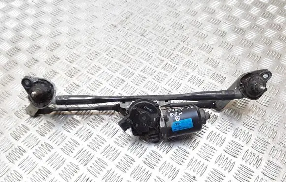 Hyundai Santa Fe Front wiper linkage 981102b900