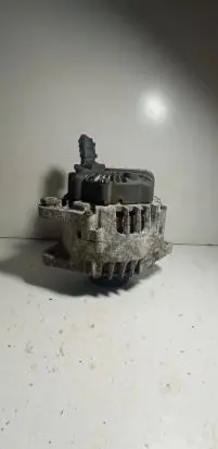 KIA Sportage Generator/alternator 2609780 135V110A
