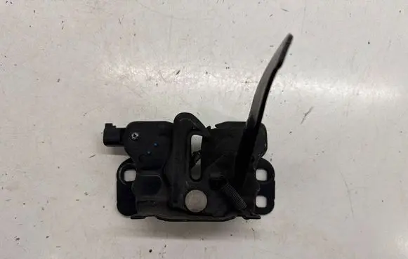 Dodge Charger Engine bonnet/hood lock/catch 68261142AA