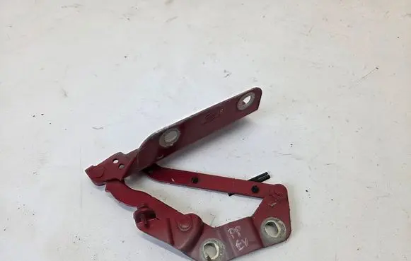 Engine bonnet/hood hinges