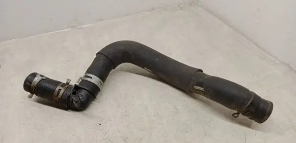 Mazda CX-7 Engine coolant pipe/hose