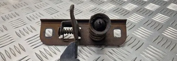 Chrysler Voyager Engine bonnet/hood lock/latch loop/hook