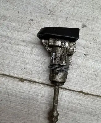 Toyota Corolla E120 E130 Front door lock (next to the handle) N0501337