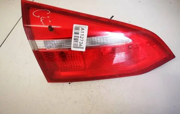 Ford Focus Tailgate rear/tail lights F1EB13A603BA