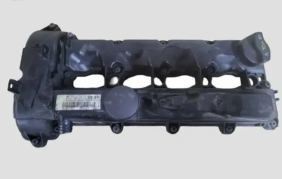 Mercedes-Benz C W204 Rocker cam cover A6510101030 A6510104445 1298498