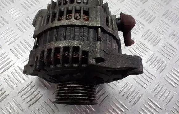 Nissan Primera Generator/alternator 23100-AU000
