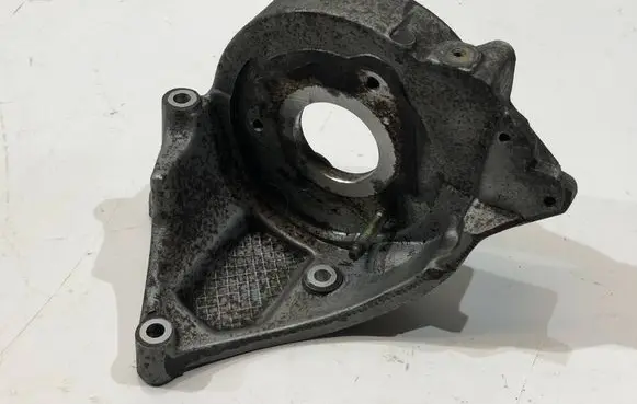 Peugeot 807 Fuel pump bracket 96389217