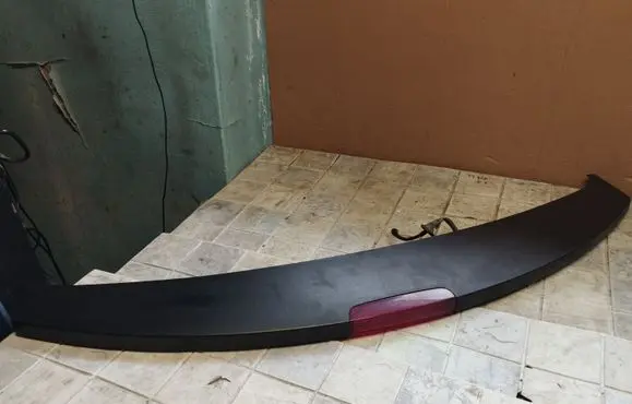 Chrysler Pacifica Tailgate/trunk spoiler 11009B