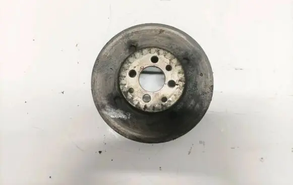 Volkswagen PASSAT B5 Crankshaft pulley 028105243