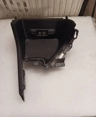 KIA Sportage Other center console (tunnel) element 84680F1010WK RBRBD0337 001K
