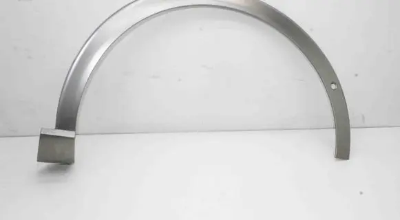 Genesis GV60 Fender end trim 877C6CU010