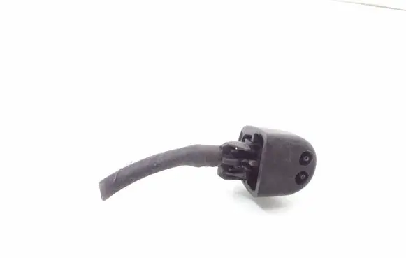 Windshield washer spray nozzle