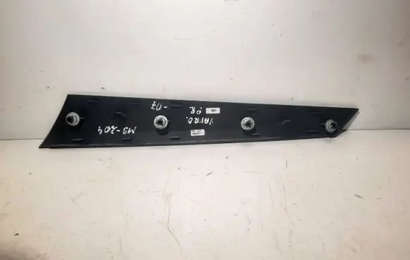 Mercedes-Benz C W204 Front door trim bar A2047200322