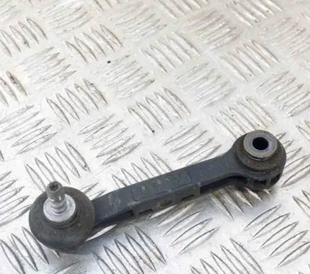 BMW M3 F80 Rear anti-roll bar/stabilizer link 2284618