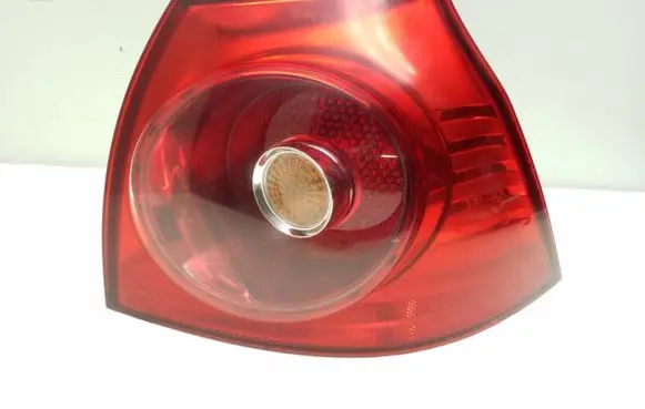 Volkswagen Golf V Rear/tail lights 4VFX13404AA