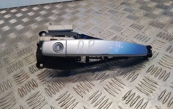 Opel Astra J Front door exterior handle 14096401H