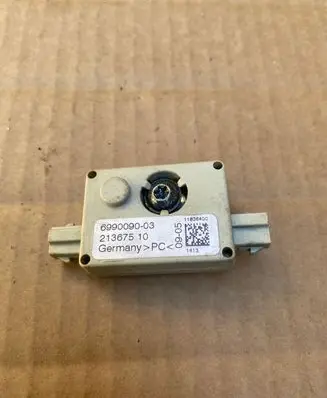 BMW M6 Aerial antenna amplifier 11836400 21367510 6990090