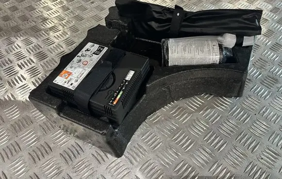 Audi A3 8Y Tool set VW26857