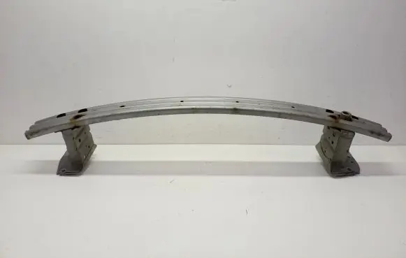 Nissan Juke I F15 Front bumper cross member