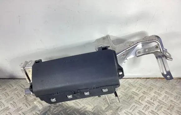 Knee airbag