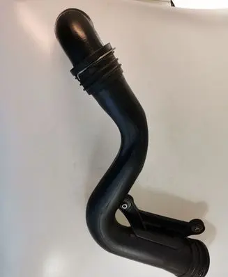 Volkswagen Golf V Intercooler hose/pipe 1K0145762