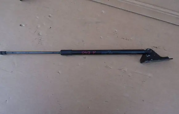 Citroen DS7 Crossback Tailgate/trunk strut/damper 9826613280 13119A48