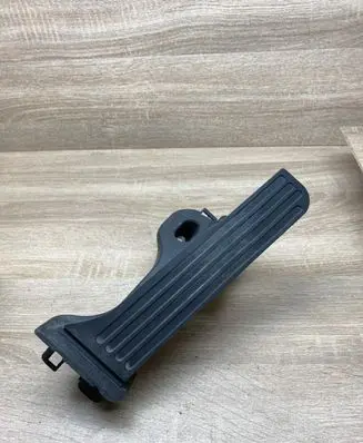 Volkswagen Golf V Accelerator throttle pedal 1K1721503P