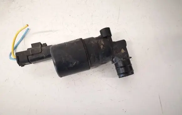 Nissan Micra K14 Windscreen/windshield washer pump 286208543R