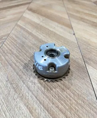 Audi Q7 4L Camshaft pulley/ VANOS 06E109084K