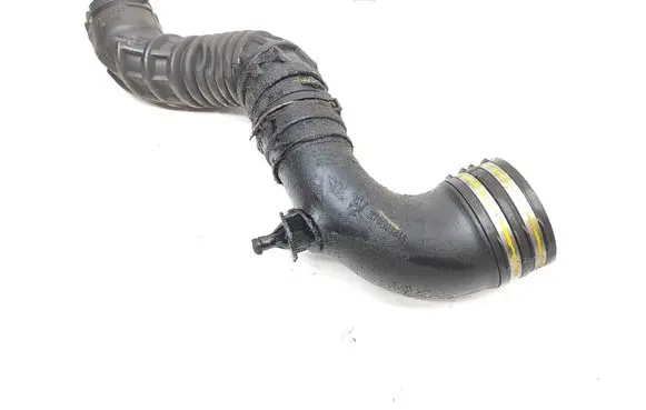 Maserati Ghibli Air intake duct part 670003845