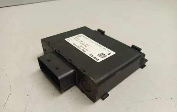 Audi A4 S4 B8 8K Voltage converter/converter module 8K0959663