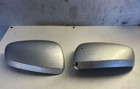 Renault Koleos II Plastic wing mirror trim cover 22723002